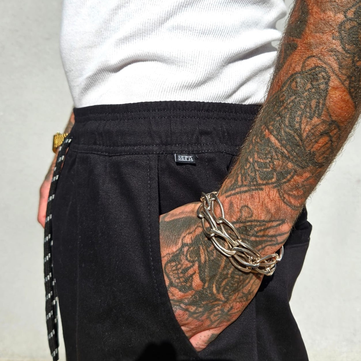 Calça Lenny Chino (Preto) - Mufa Brand