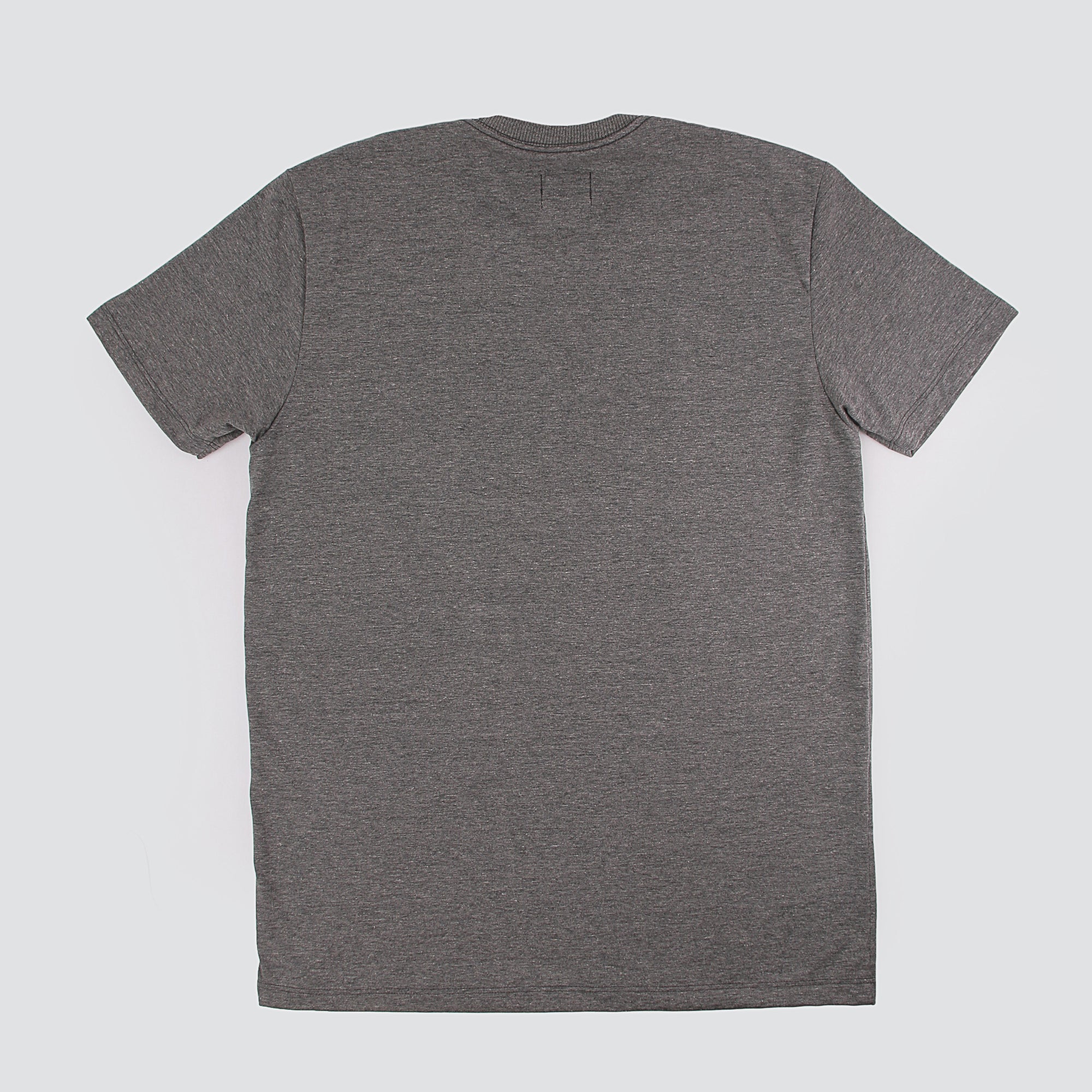Camiseta Básica (Cinza) - Mufa Brand