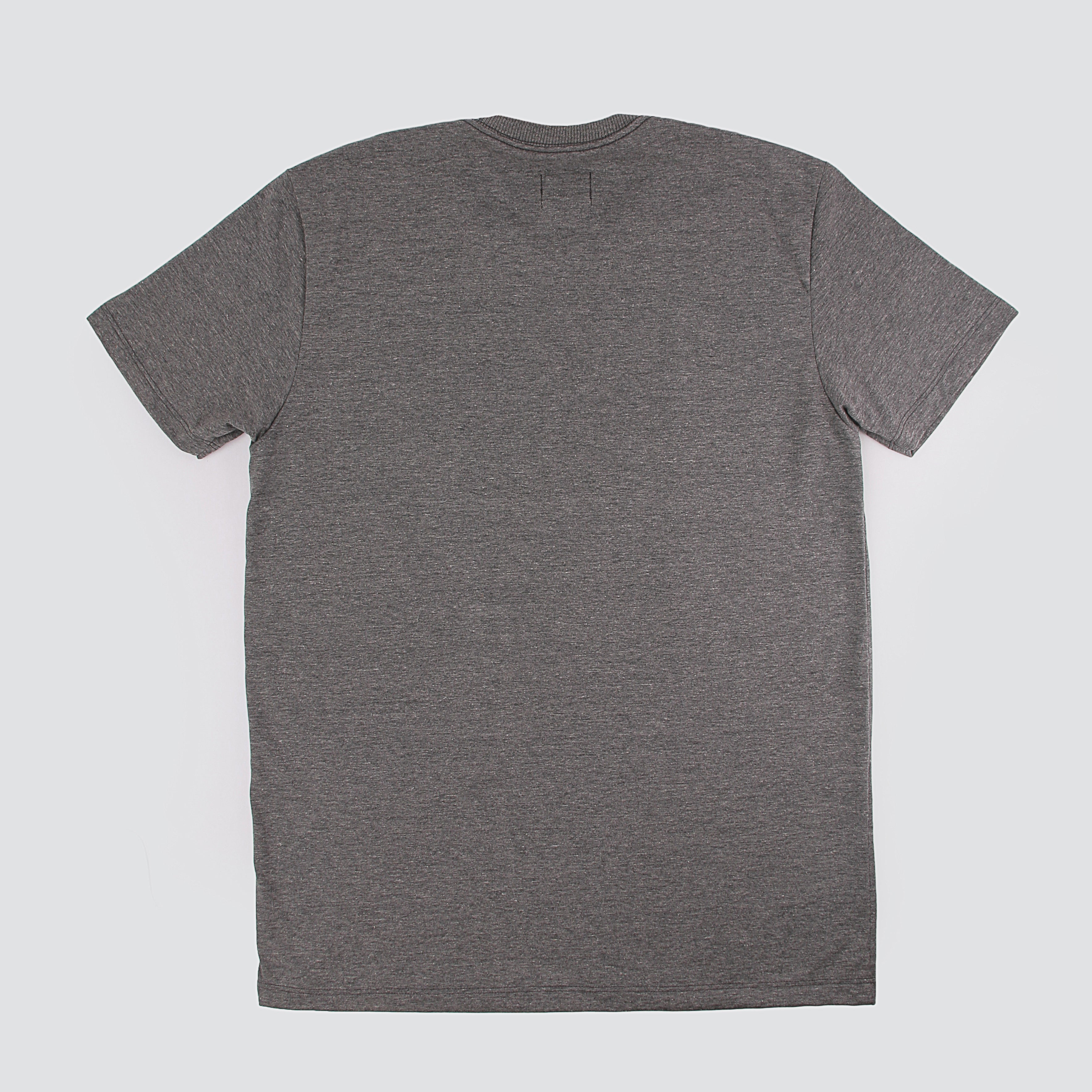 Camiseta Básica (Cinza) - Mufa Brand